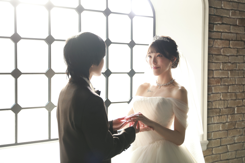 ご新郎・花嫁様の見つめ合いショット