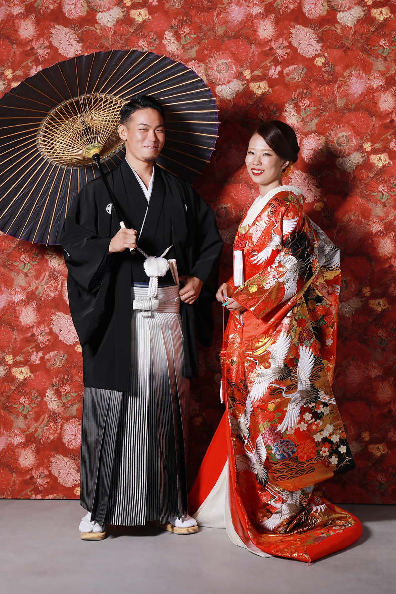 色打掛での全身ショット