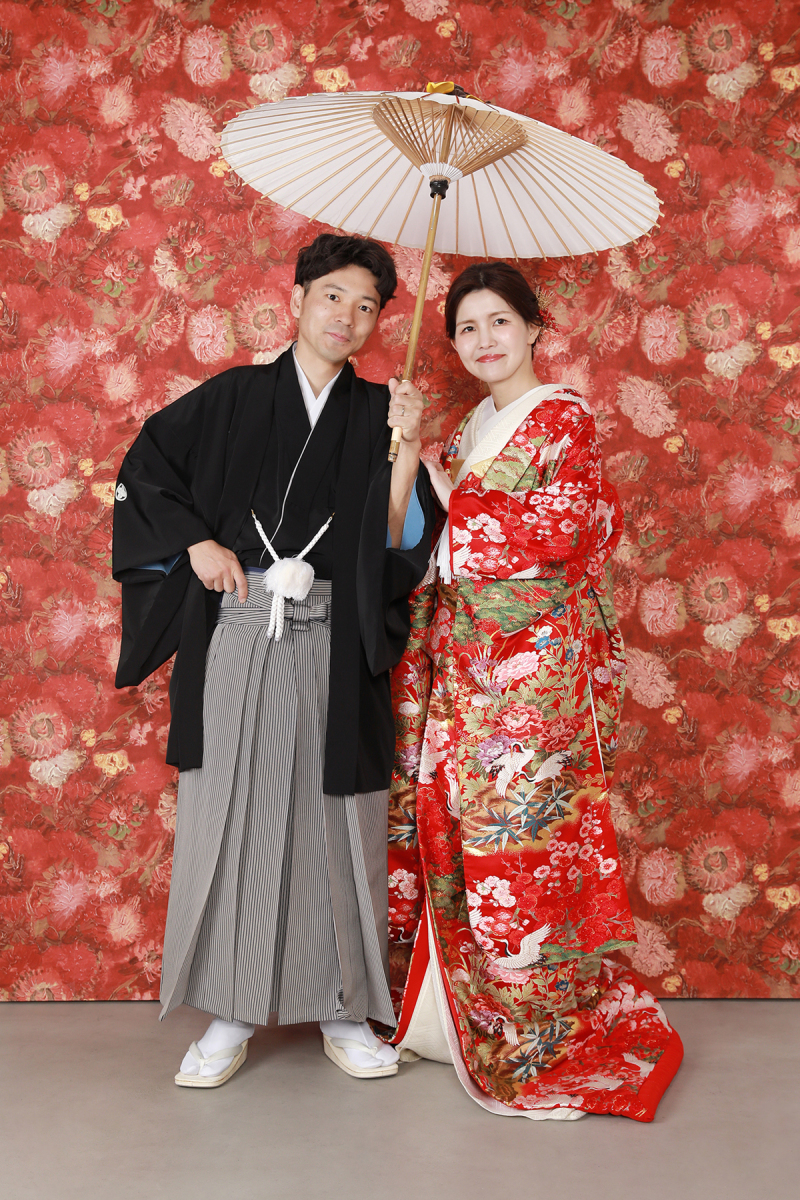 赤色の打掛でより華やかに