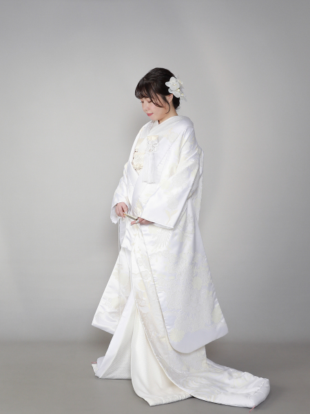 白無垢のソロショット