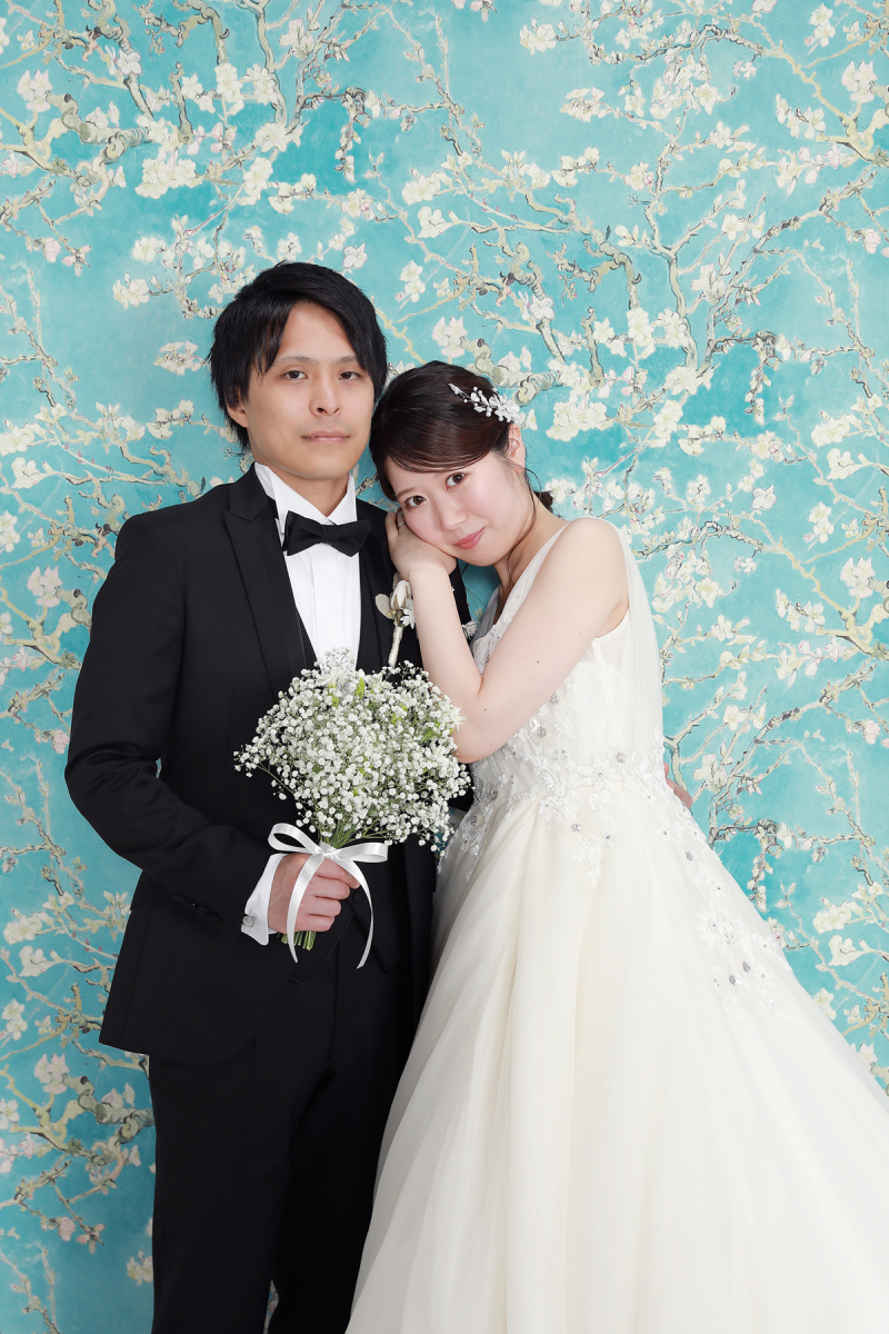 肩にちょこんとよりかかって