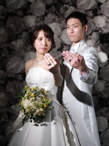 お揃いのリングをメインに