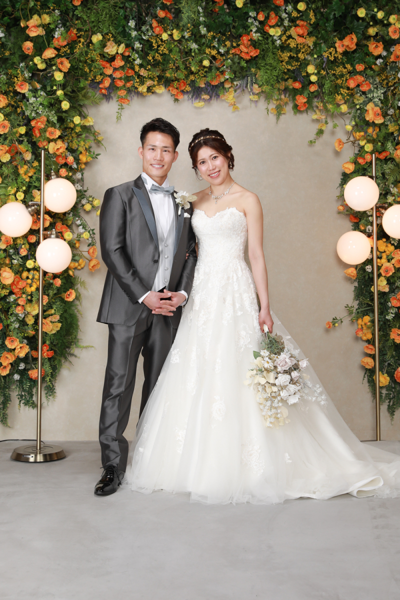 ウェディングドレス・タキシードショット３