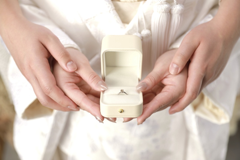 お手元をかさねて