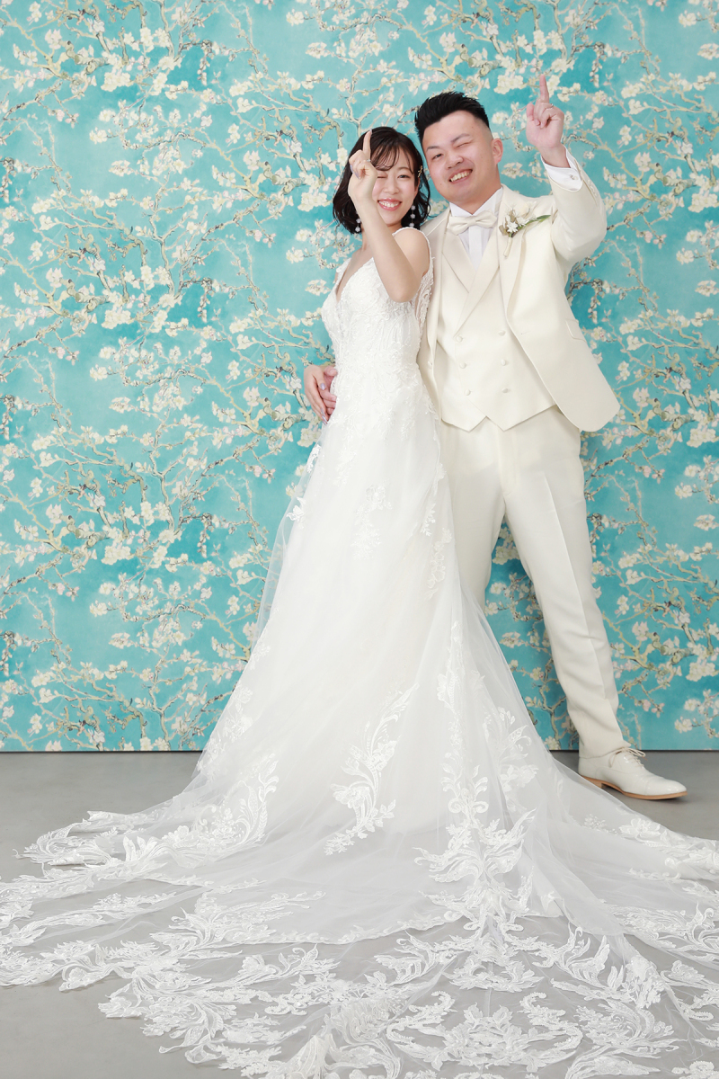 お2人だけの特別ポースで