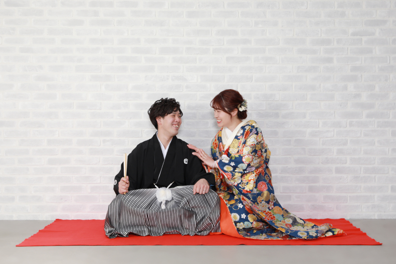 色打掛お座りショット