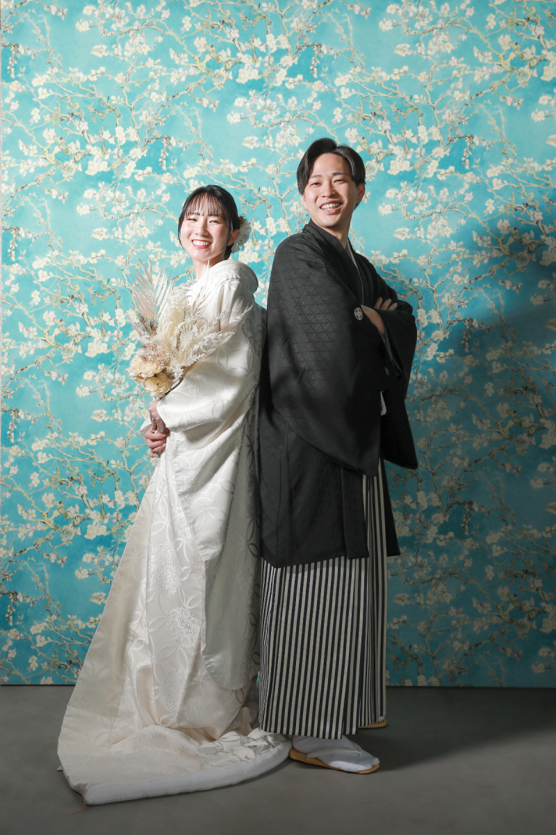 背中合わせショット