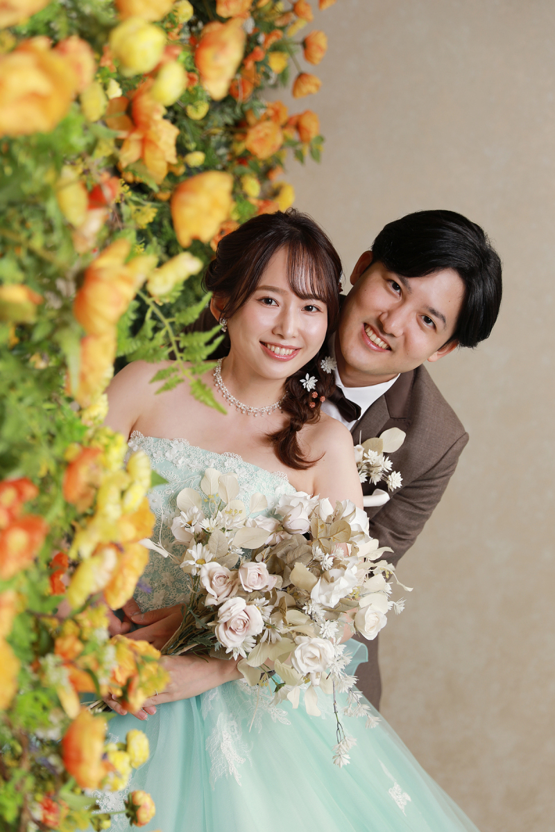 お花の間からひょっこりショット