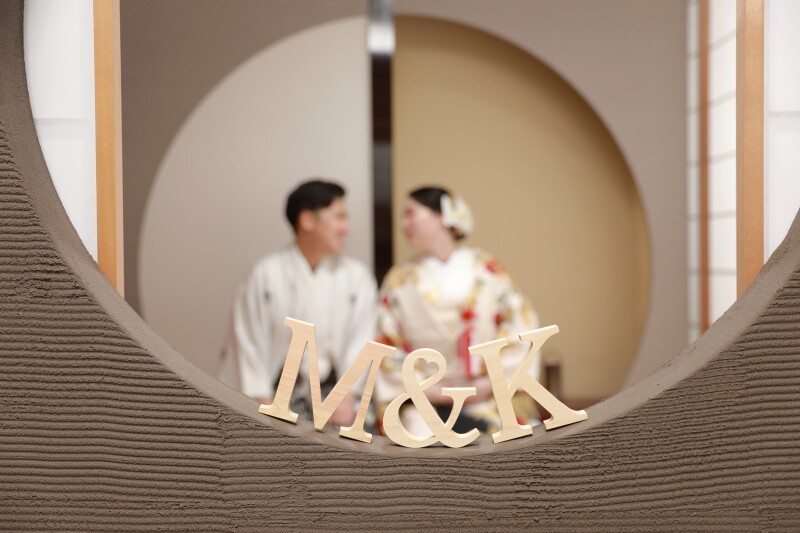 イニシャル小物と一緒に