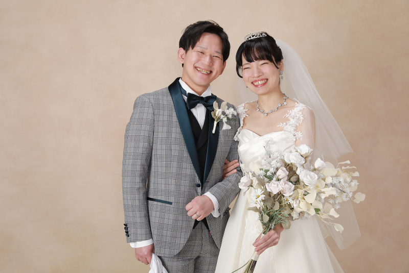 洋装バストアップショット