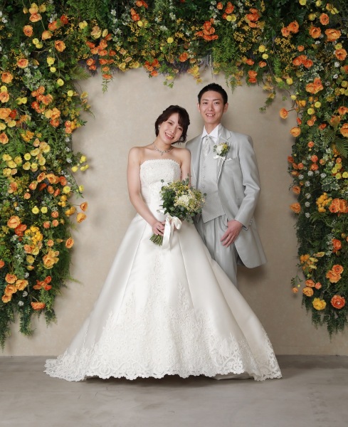 色とりどりのお花に囲まれた1枚♡