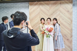 【ウエディングフォトの日】ダイジェストムービー＆写真全データ付プラン　～FAMILIAR Wedding～　前撮りや家族撮影も可