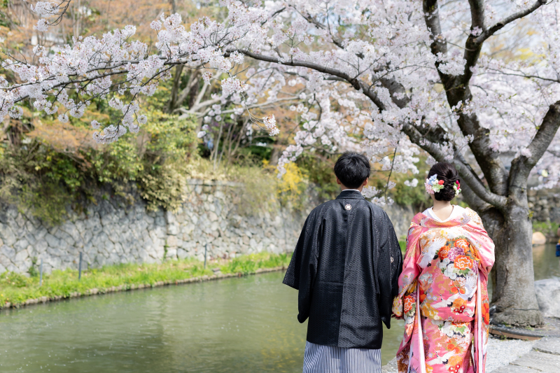 後ろ姿が絵になります・・・