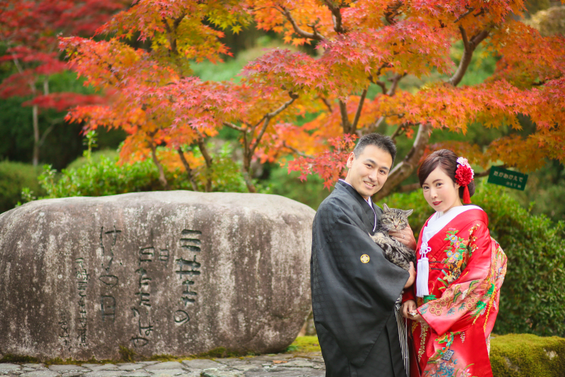 芭蕉臨終日記の石碑の前で撮影です