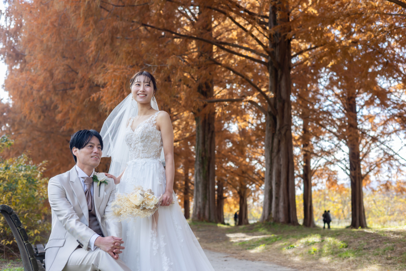 ベールをなびかせながら