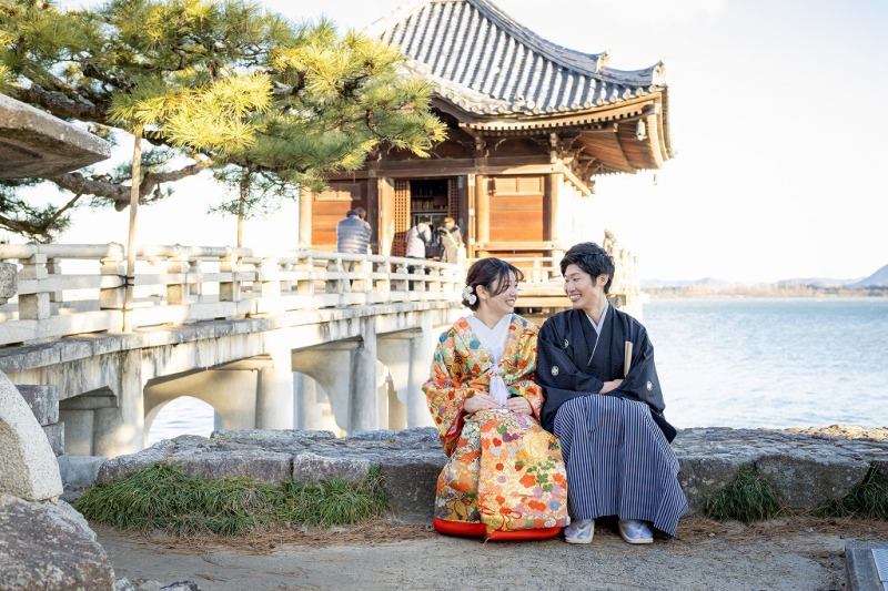 お父様とお母様が撮影された同じ場所・同じポーズで