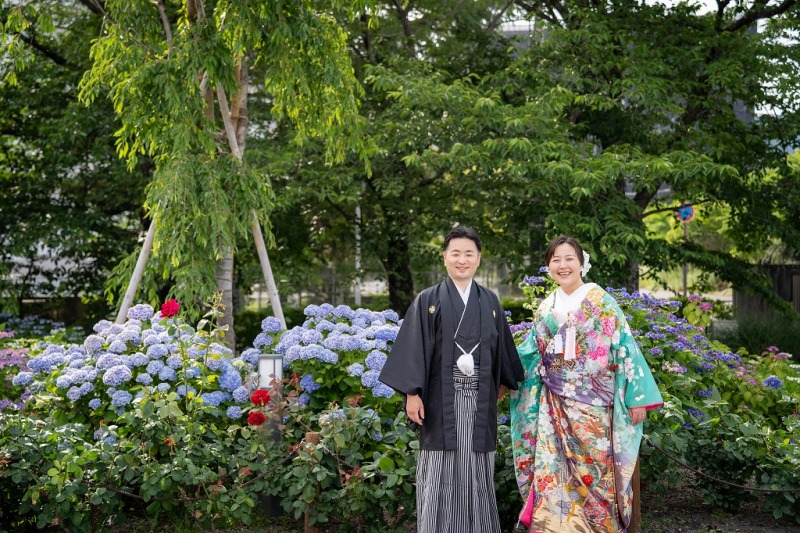 季節のお花・・・アジサイと撮影できました