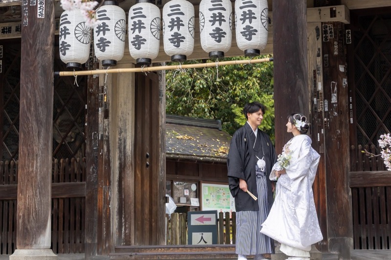 三井寺の『仁王門』で撮影