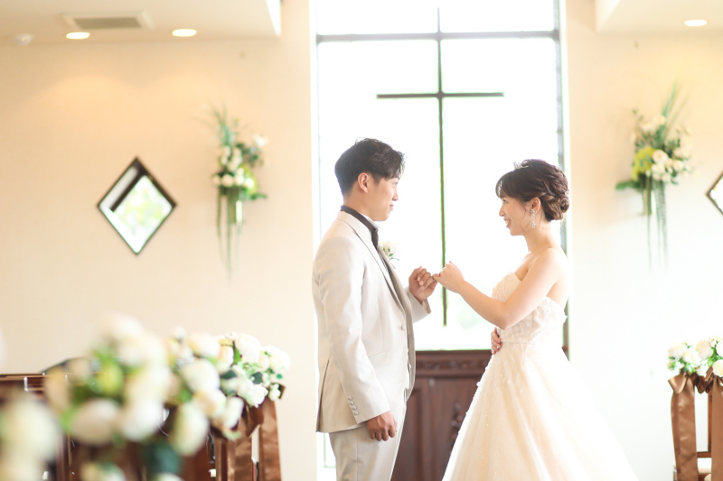 チャペルで家族に見守られながら撮影