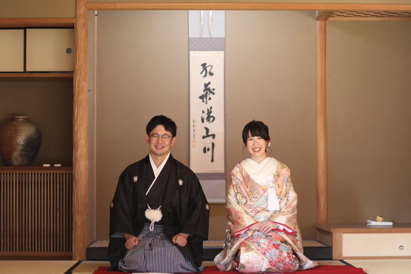 夕照庵のお茶室で撮影