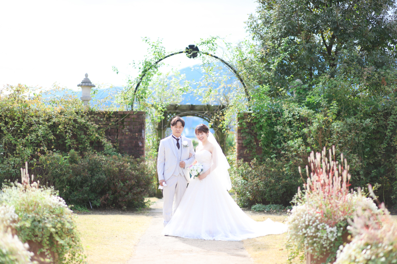 びわ湖大津館のガーデンで撮影しました