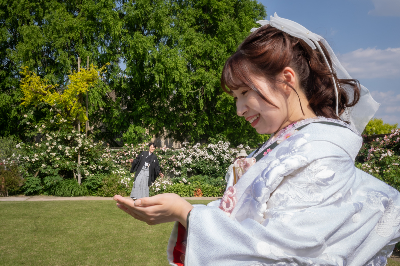 手のひらサイズの新郎様　おっとっと・・