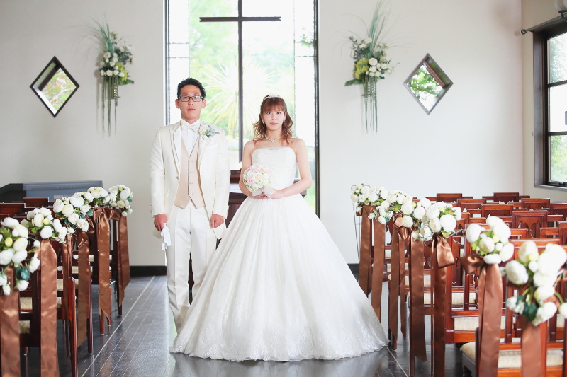 チャペルでウエディング♪♪