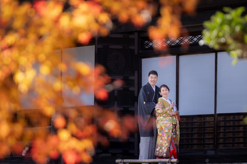 西教寺本堂の中から撮影