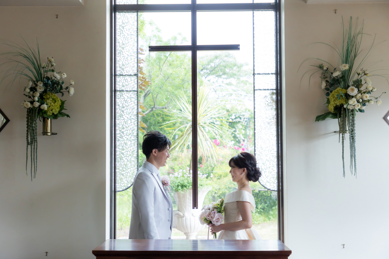 ウエディングドレス姿はやはりチャペルでフォト