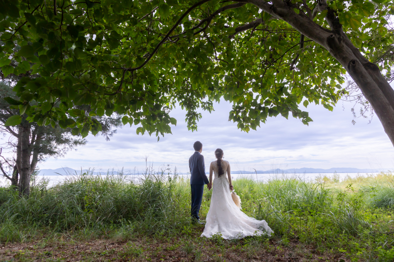 琵琶湖を眺めながらのバックポーズも絵になります