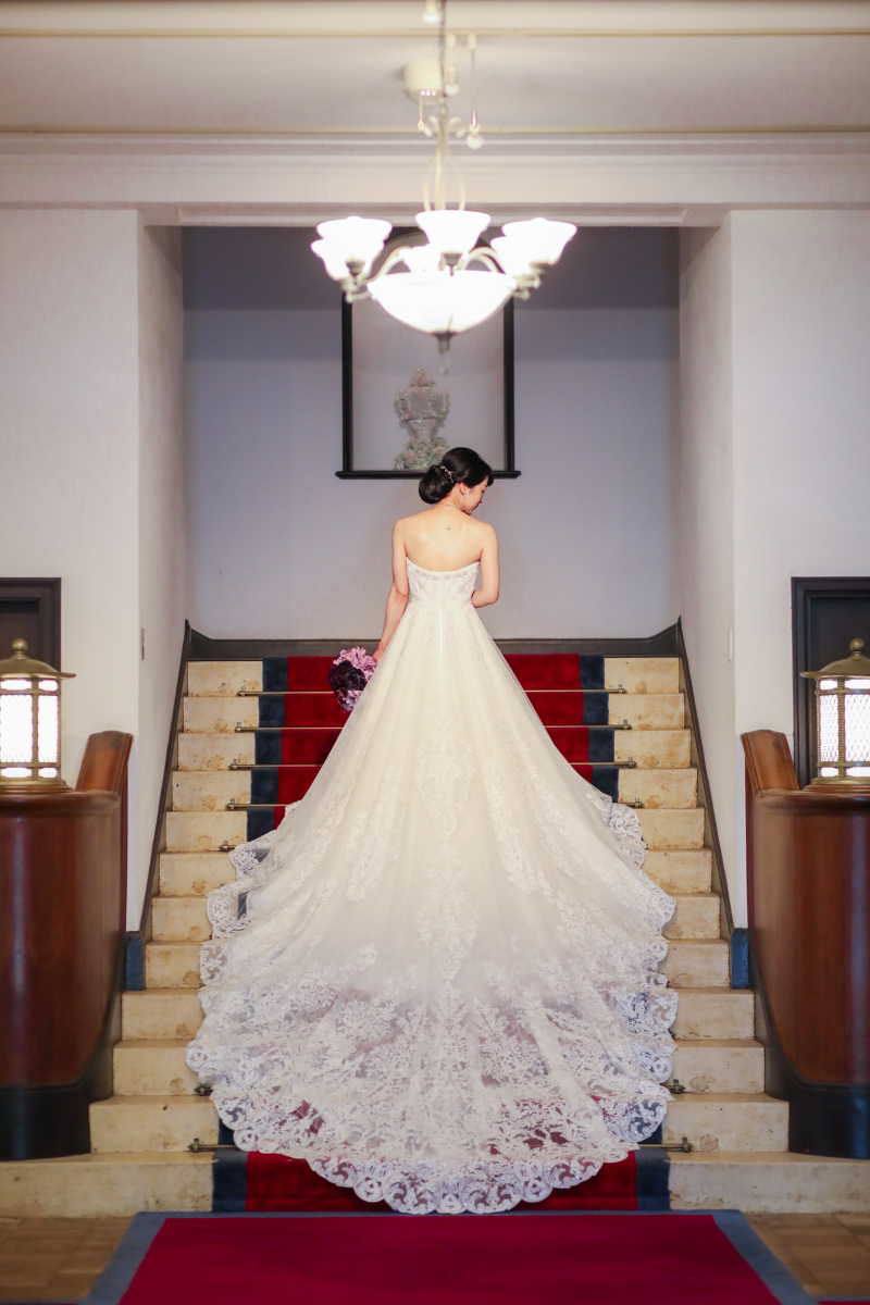 びわ湖大津館エントランスで撮影