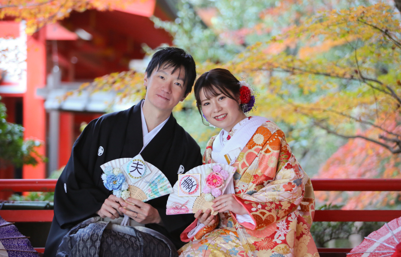 神社の雰囲気はやはり扇子ですね