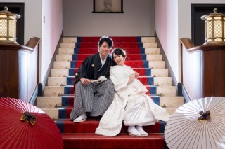 SWEET Wedding_和装を着て家族のペットと撮影