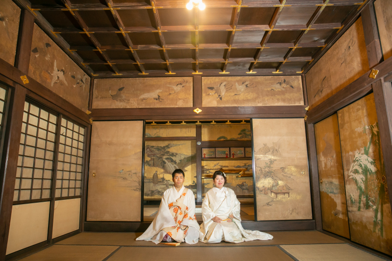 ☆和装撮影＋アルバム付きプラン☆ 撮影データよりお気に入りの写真を選んで10ページのアルバムに仕上げます