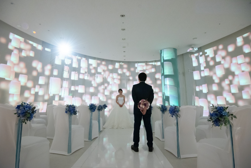 憧れのホテルのチャペル撮影♬結婚式場にて本番さながらの撮影が可能です！撮影データ・ヘアーメイク・着付け付けがついています