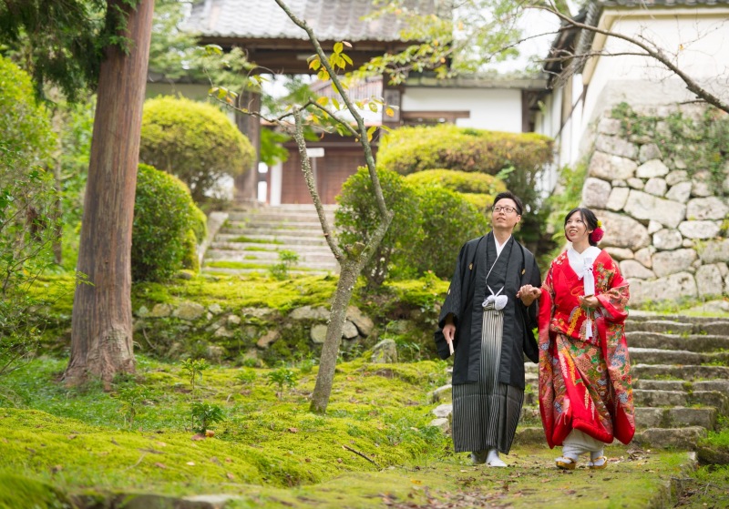 ☆ドラマのロケ地で撮影！当店人気の和装前撮りプラン☆ 新郎和装・花嫁和装（白無垢もしくは色打掛がついております）