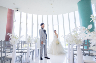 ホテルのチャペルとマザーレイク琵琶湖フォト