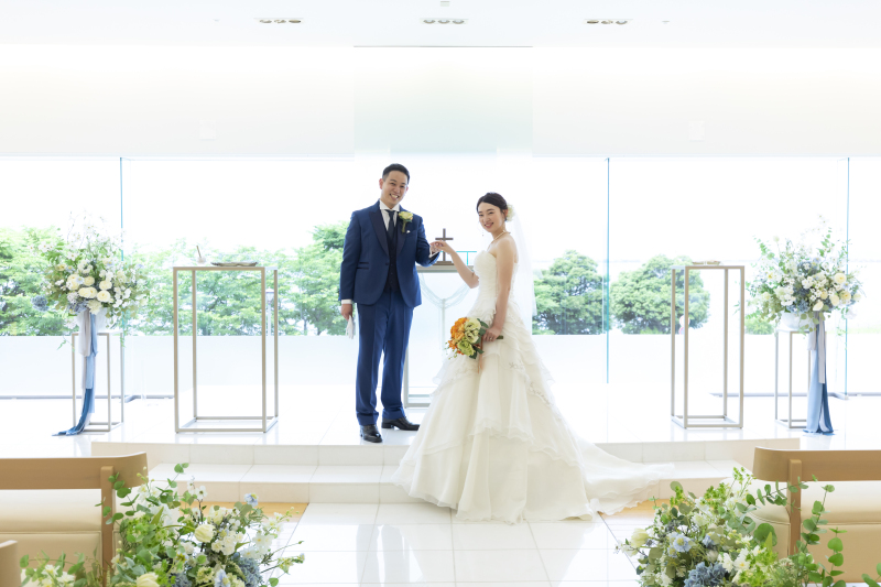 憧れのホテルのチャペル撮影♬結婚式場にて本番さながらの撮影が可能です！撮影データ・ヘアーメイク・着付け付けがついています