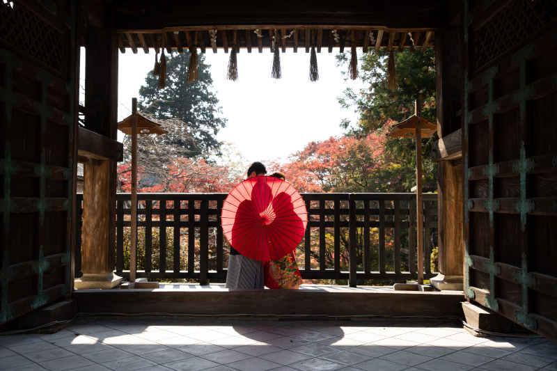 四季折々に触れる和装フォトプラン 新郎新婦和装衣裳・撮影・撮影データ・新婦ヘアーメイク・美容師介添え付き