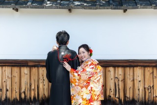 人気衣裳店の和装衣裳を数ある中からお選びいただけます