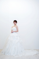 ふりふりレースドレス