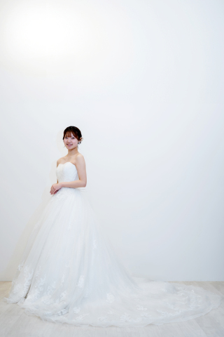 ラメ入りチュールドレス