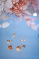 マットメタルフラワーイヤリング