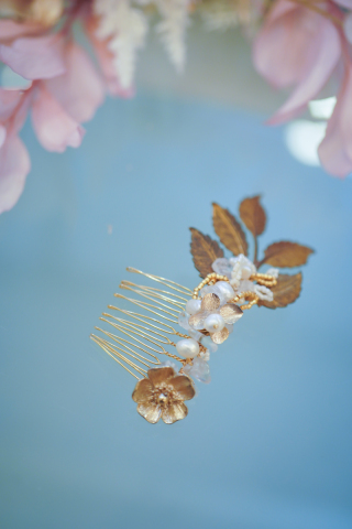 ゴールドフワラーコーム