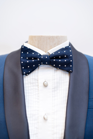 紺ドット蝶ネクタイ