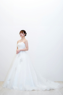 ビジューチュールドレス