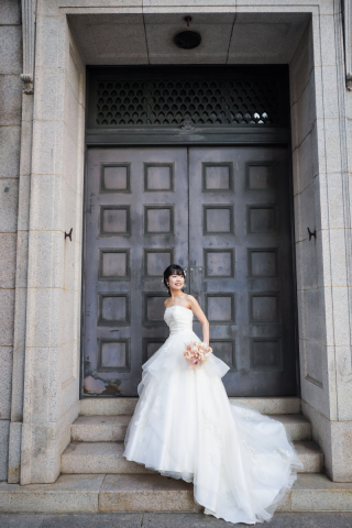 ペプラムチュールドレス