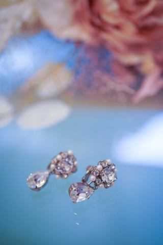 ドロップクリスタルイヤリング（シルバー）