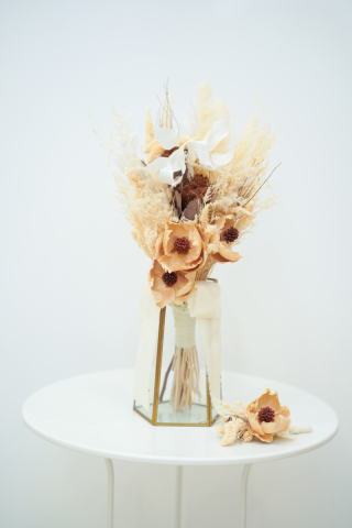 ホワイトドライフラワーブーケ