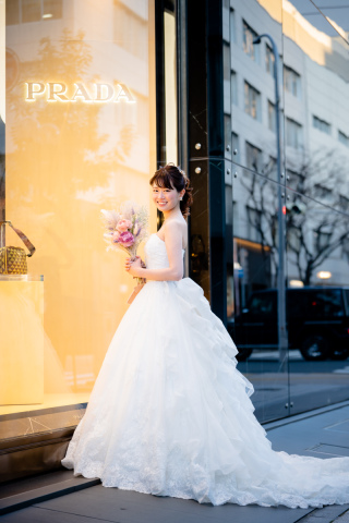 フリルトレーンドレス